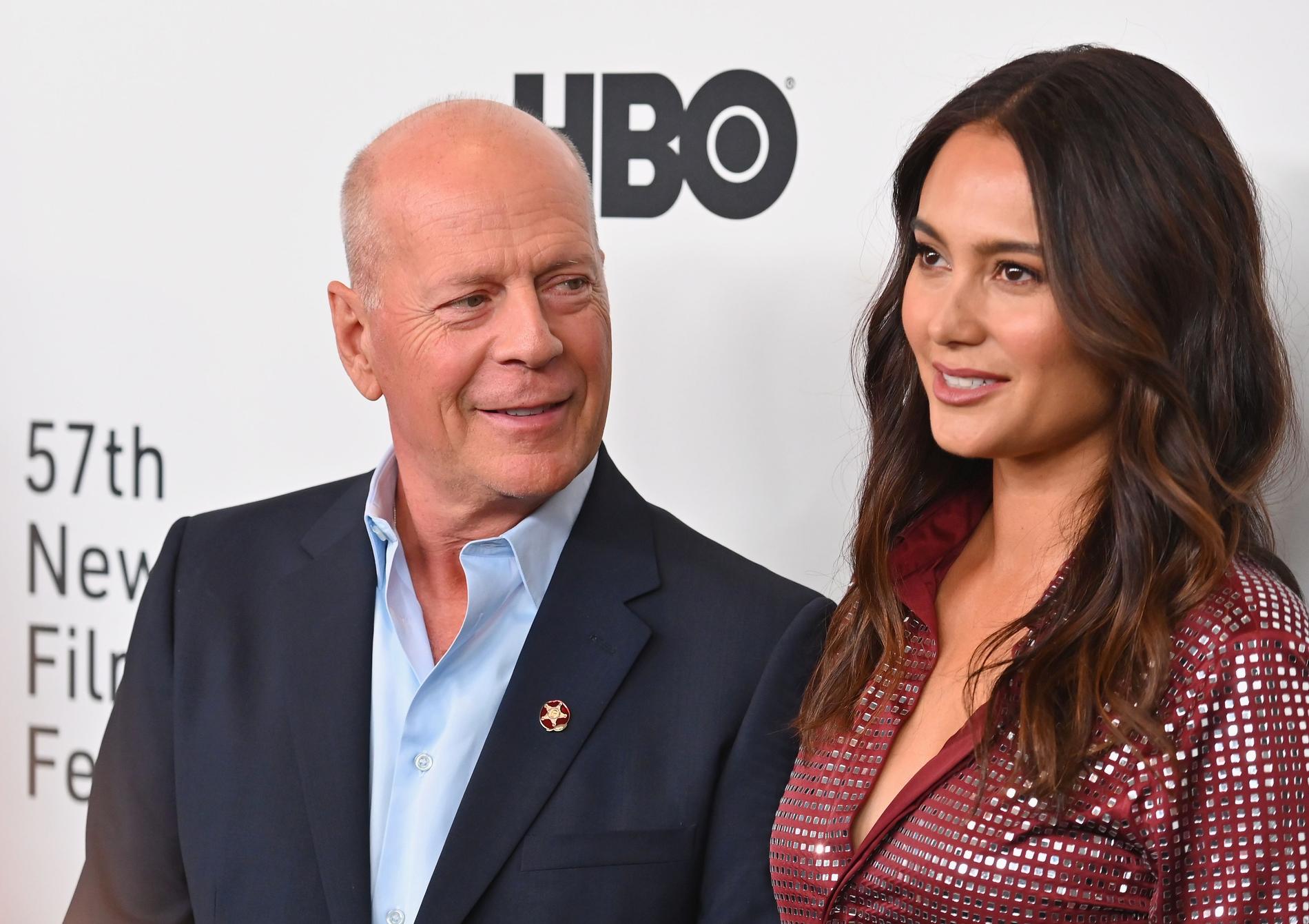 Coppia: Bruce Willis ed Emma Heming Willis a New York nel 2019.