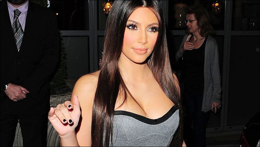 Kim kardashian: - Jeg er for gammel til å posere naken