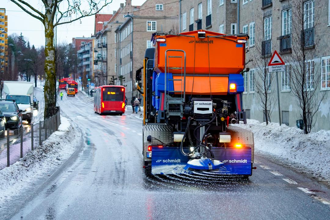 Winter Holidays Bring Double Håkle Alarm and Slippery Roads in Southern Norway