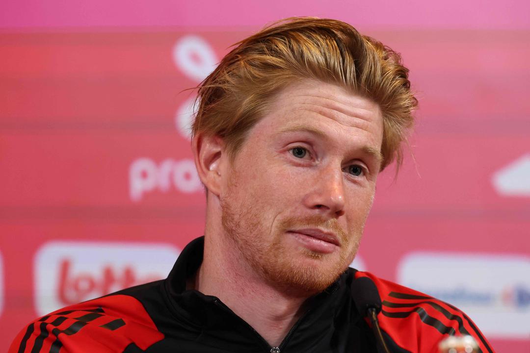 Kevin De Bruyne is considering a move to Saudi Arabia from Manchester City