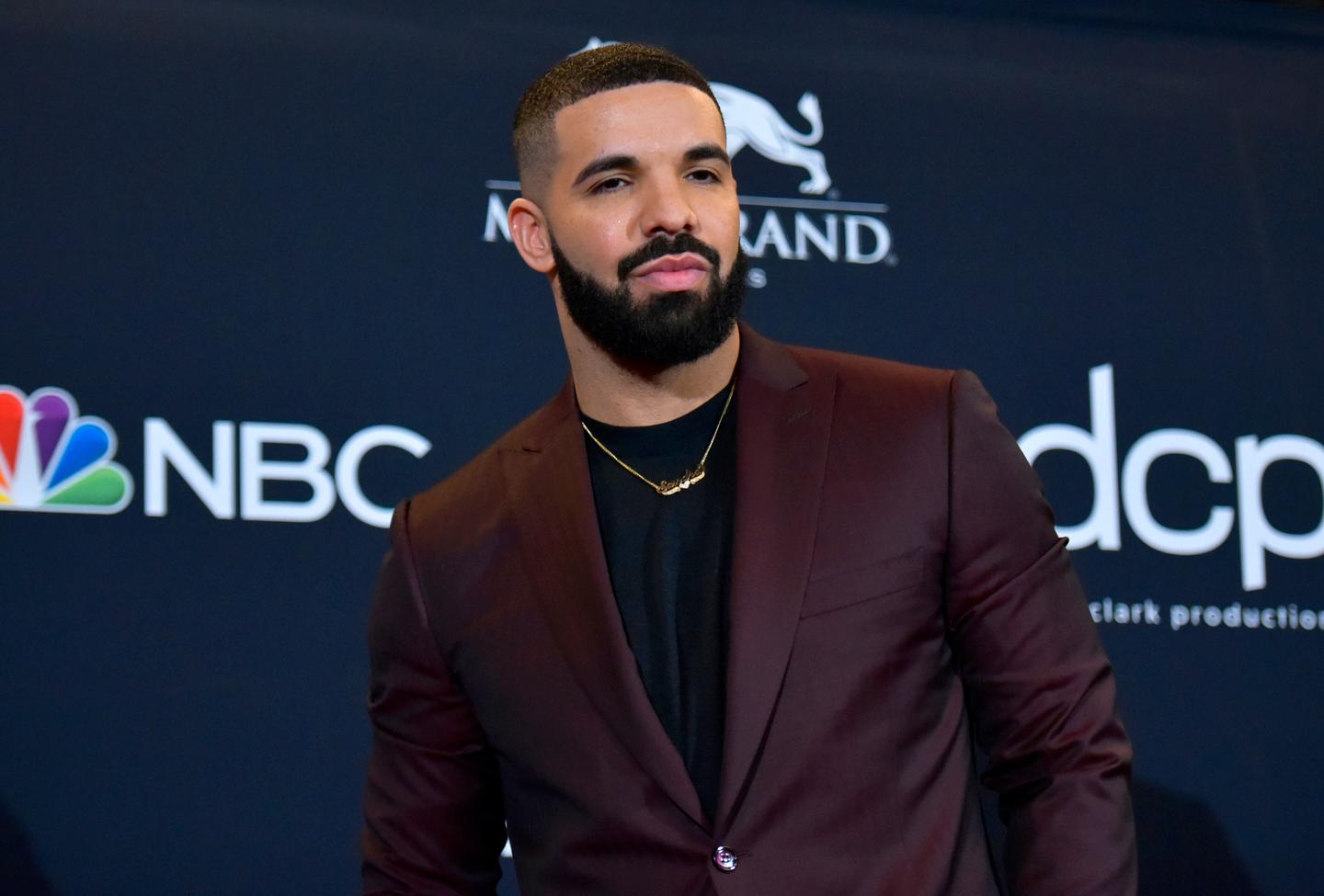 Drake tar pause fra musikken på grunn av helseplager