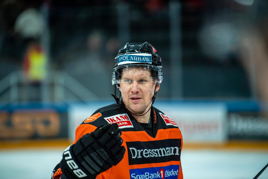 TV 2: Ishockeyprofilen Alexander Bonsaksen bekrefter Vålerenga-kontrakt