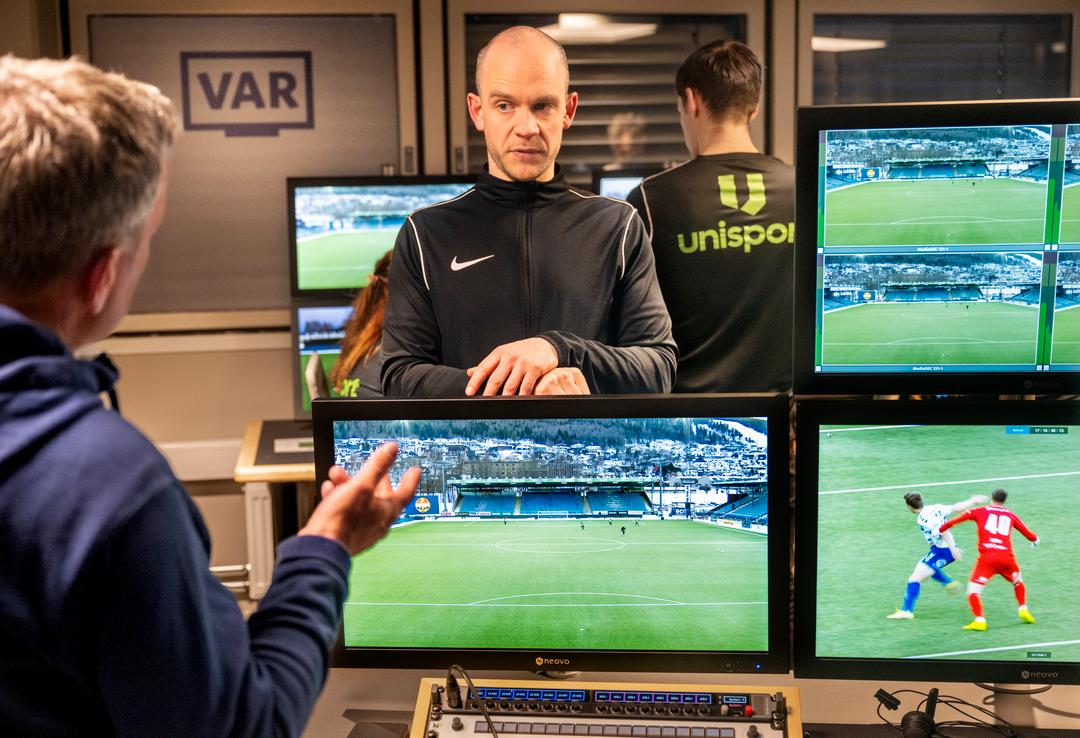 VAR-rapporten presentert: Kommer med kritikk mot forbundet