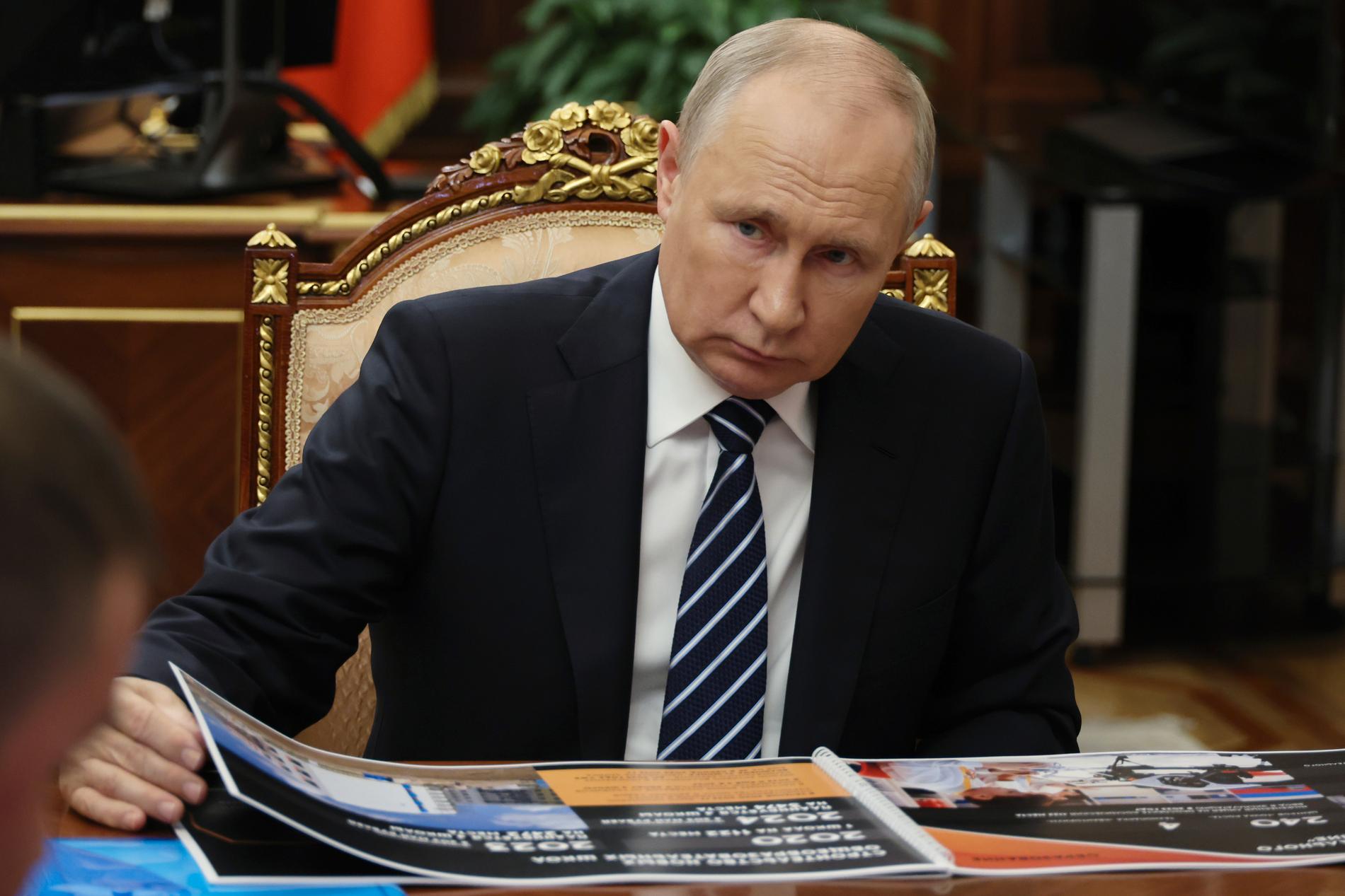 Gazprom with bad accounting numbers.  It creates a problem for President Putin.