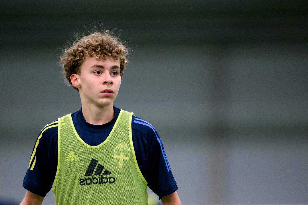 Vincent Seger Ibrahimovic (16) scoret sitt første landslagsmål