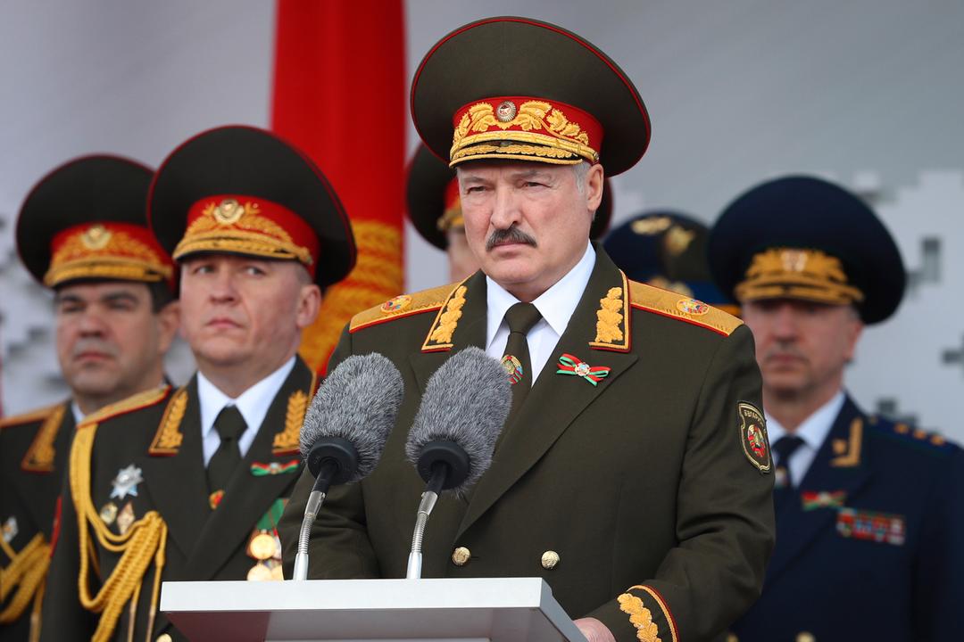 Le « dictateur » Alexandre Loukachenko n’abandonne pas