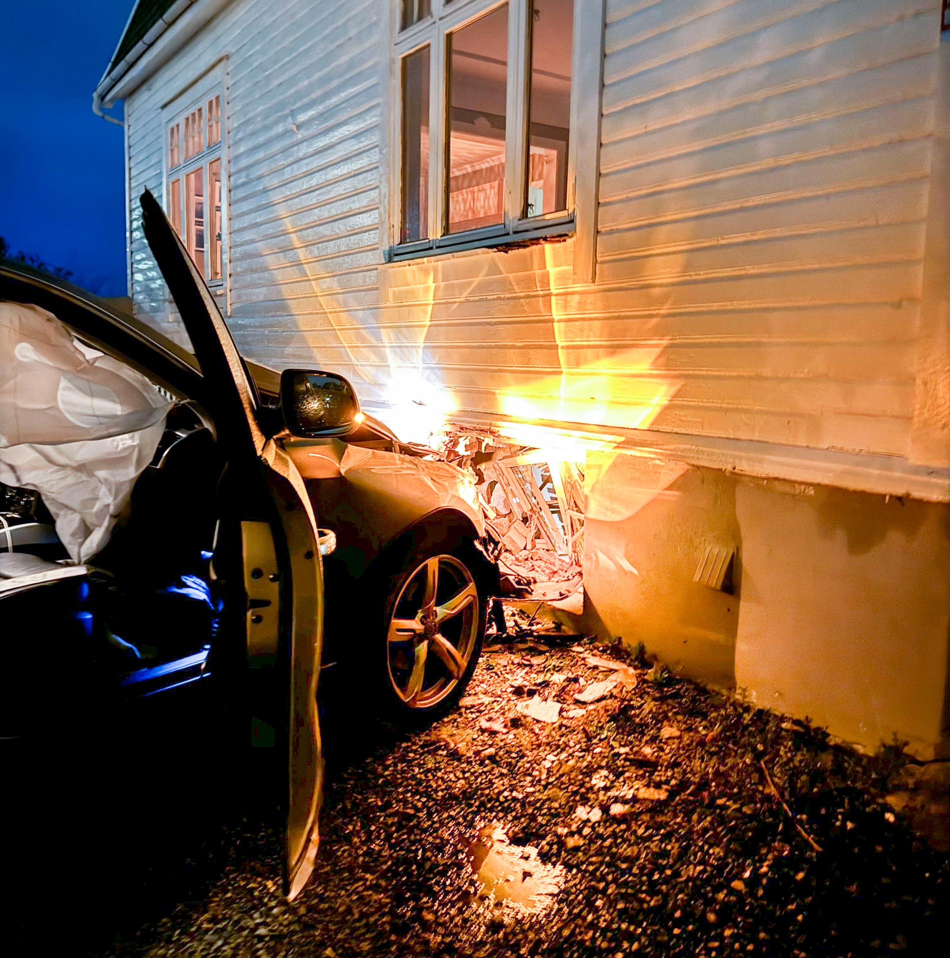 Car Collides with House in Haugesund: Driver Charged with DUI