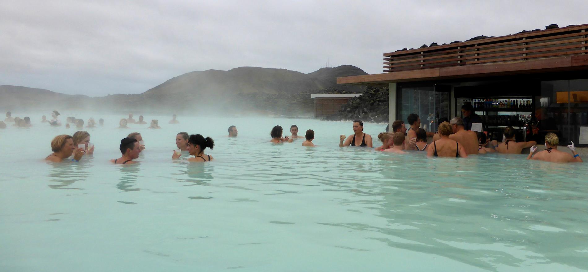 Affected area: Blue Lagoon in May 2016. The earthquakes also had consequences for the popular tourist destination, which announced that it would close its doors until November 15. 