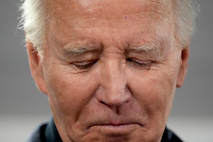 Joe Biden Expected to Win South Carolina Primary Elections by Wide Margin, Experts Say
