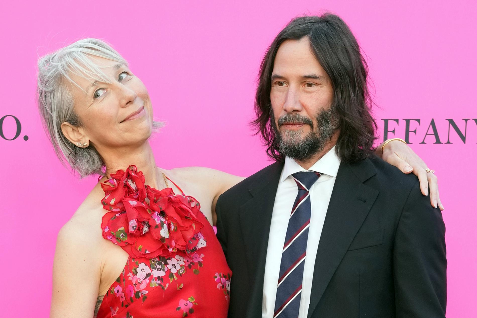 Artist Alexandra Grant Opens Up About Her Relationship with Keanu Reeves: A Rare Glimpse into their Love Story