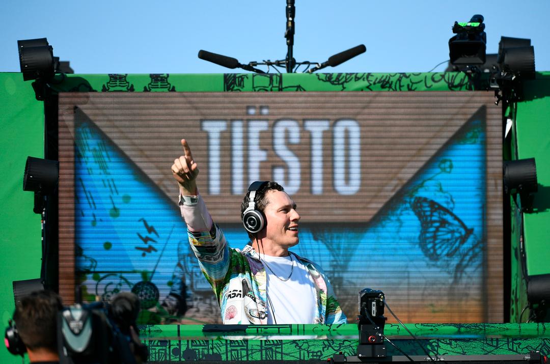 Tiësto annule la représentation du Super Bowl : – Crise familiale personnelle