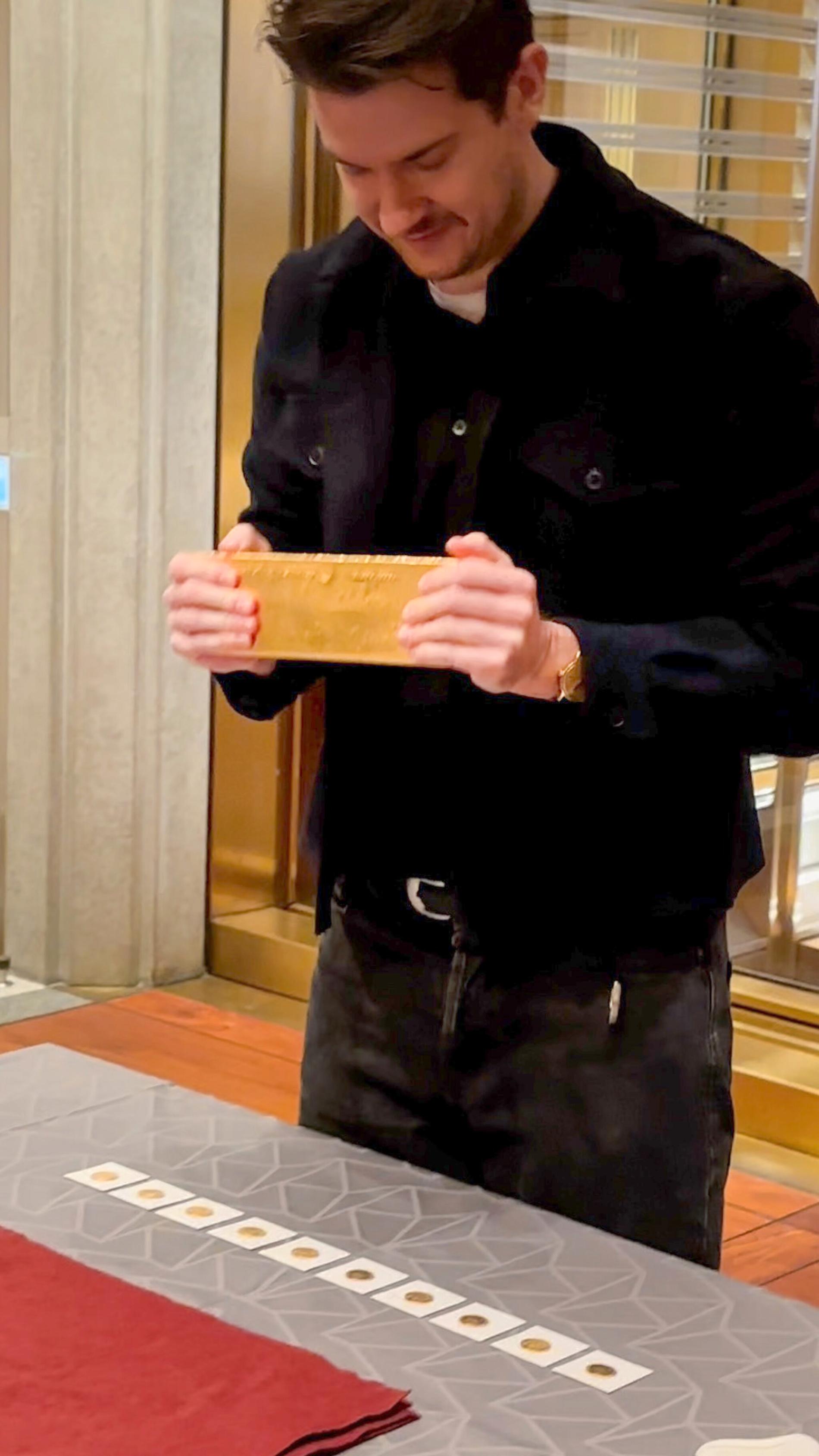 Solgte Norges gull: Fant dette i hvelvet