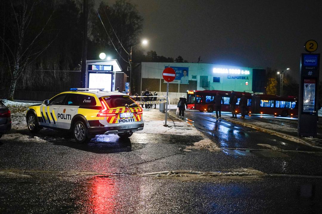 17-åring tiltalt for å ha byttet klær med drapsforsøk-siktet