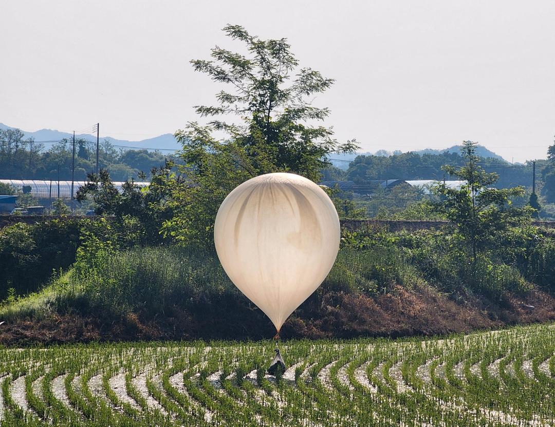 Sør-Korea: Mottar ballonger med avføring fra Nord-Korea