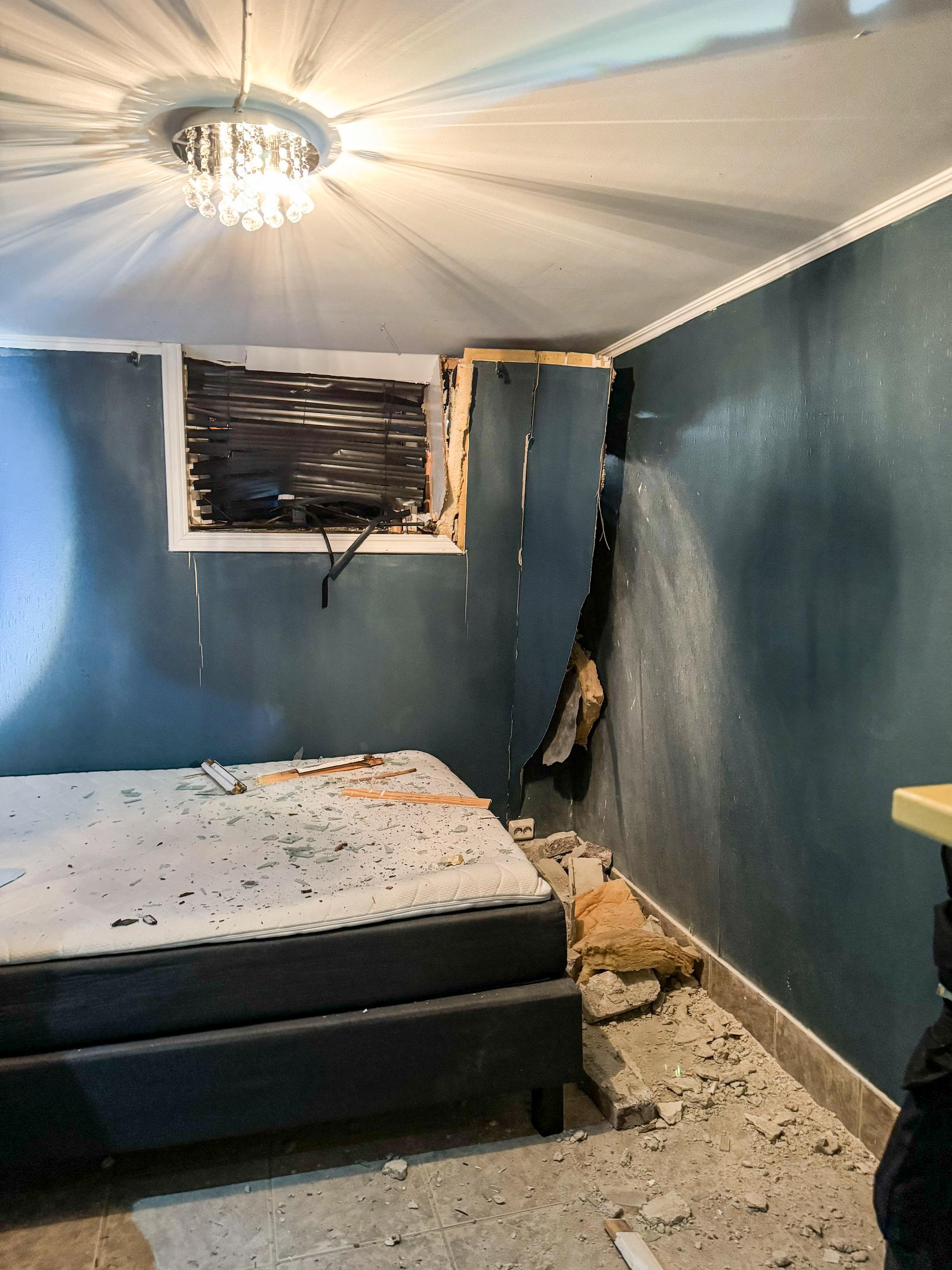 Hell in an Accident: The homeowner is happy because no one was sleeping here when the accident happened. 