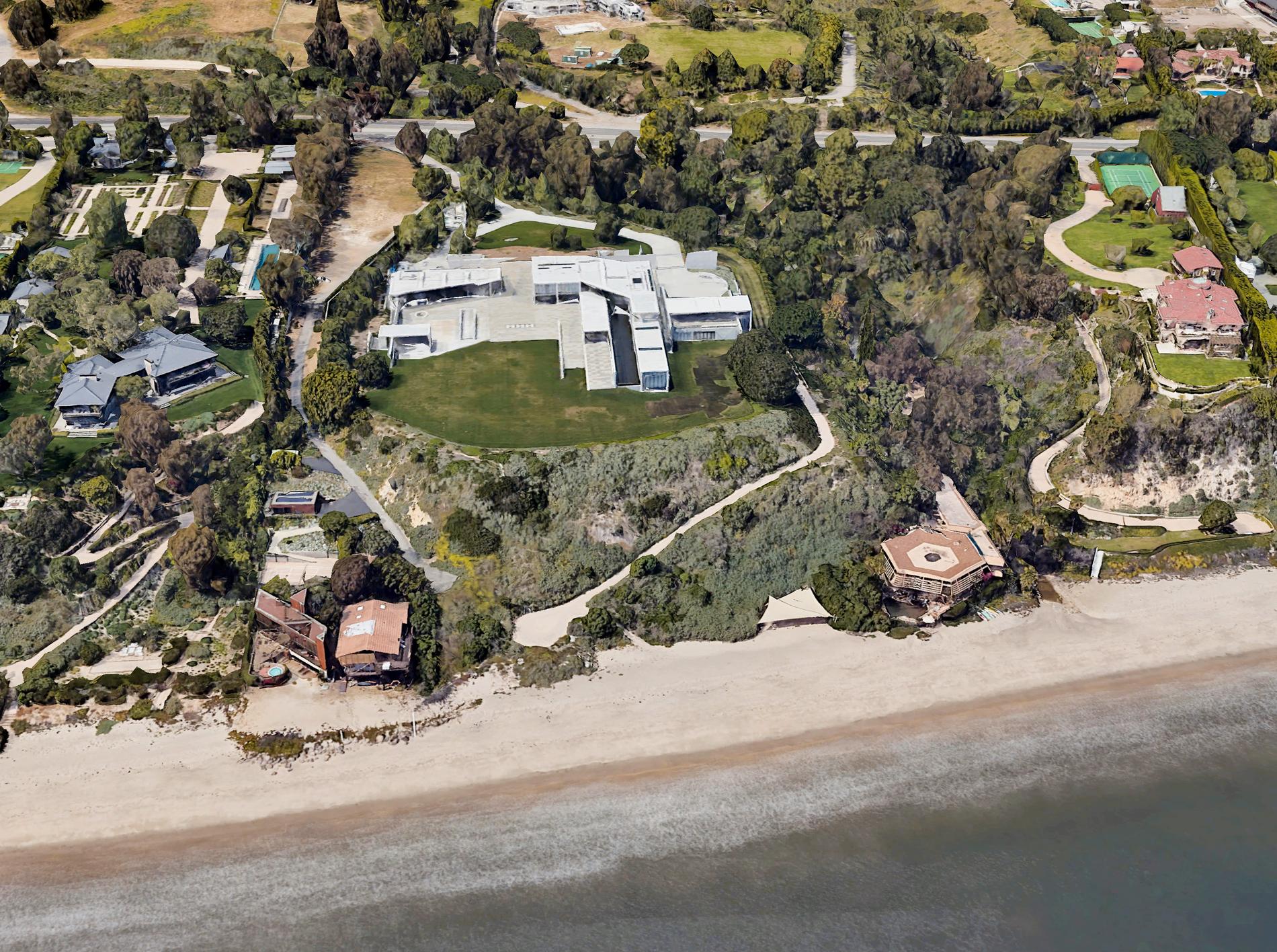 TMZ: Jay-Z and Beyonce just bought the most expensive house ever in California