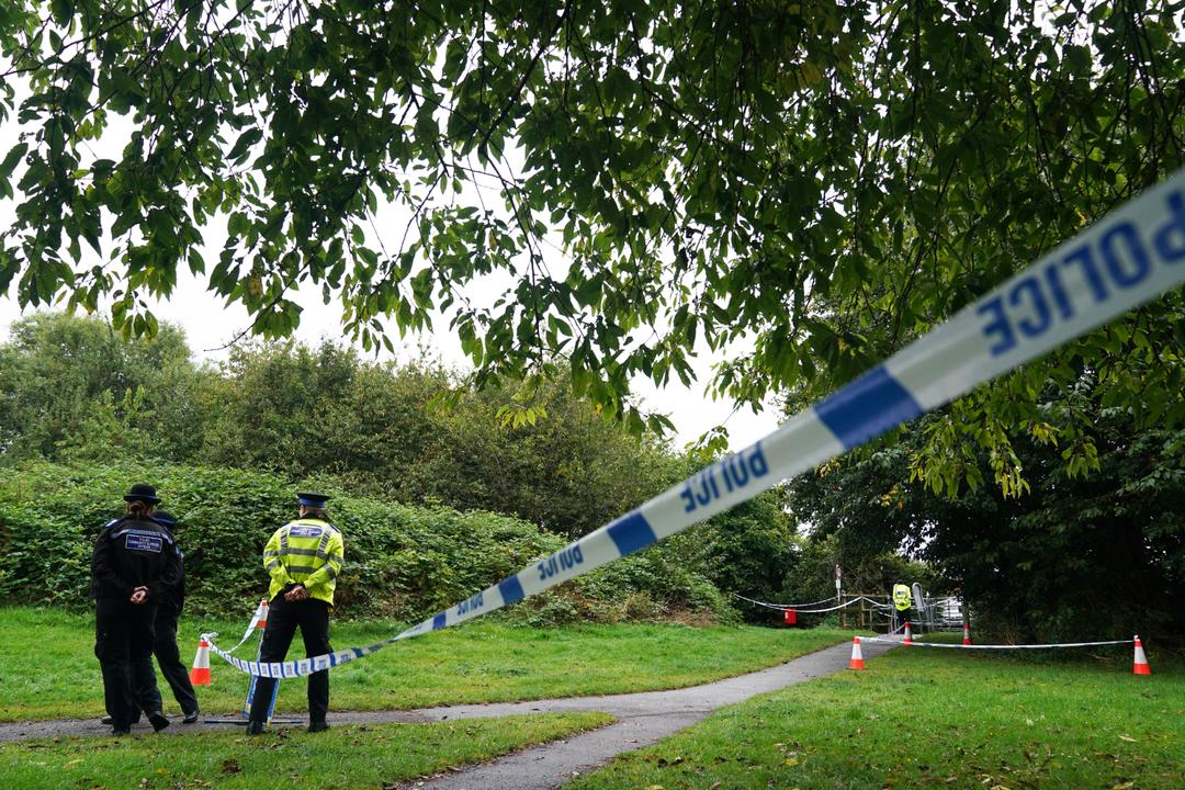 Fem barn pågrepet etter drap på 80-åring i England