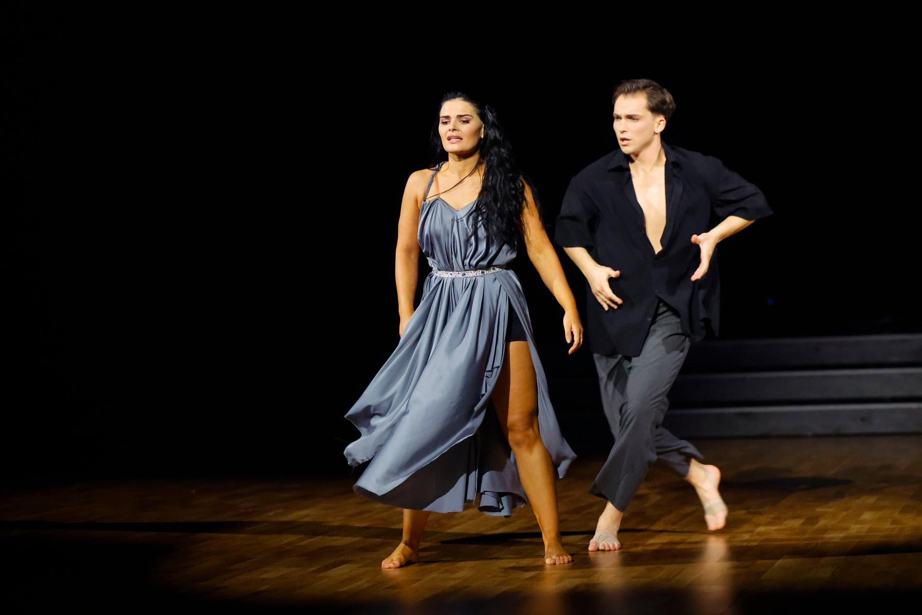 Modern dance: Ulrike Brandstorp (28) and Tarje Svallastog (24)