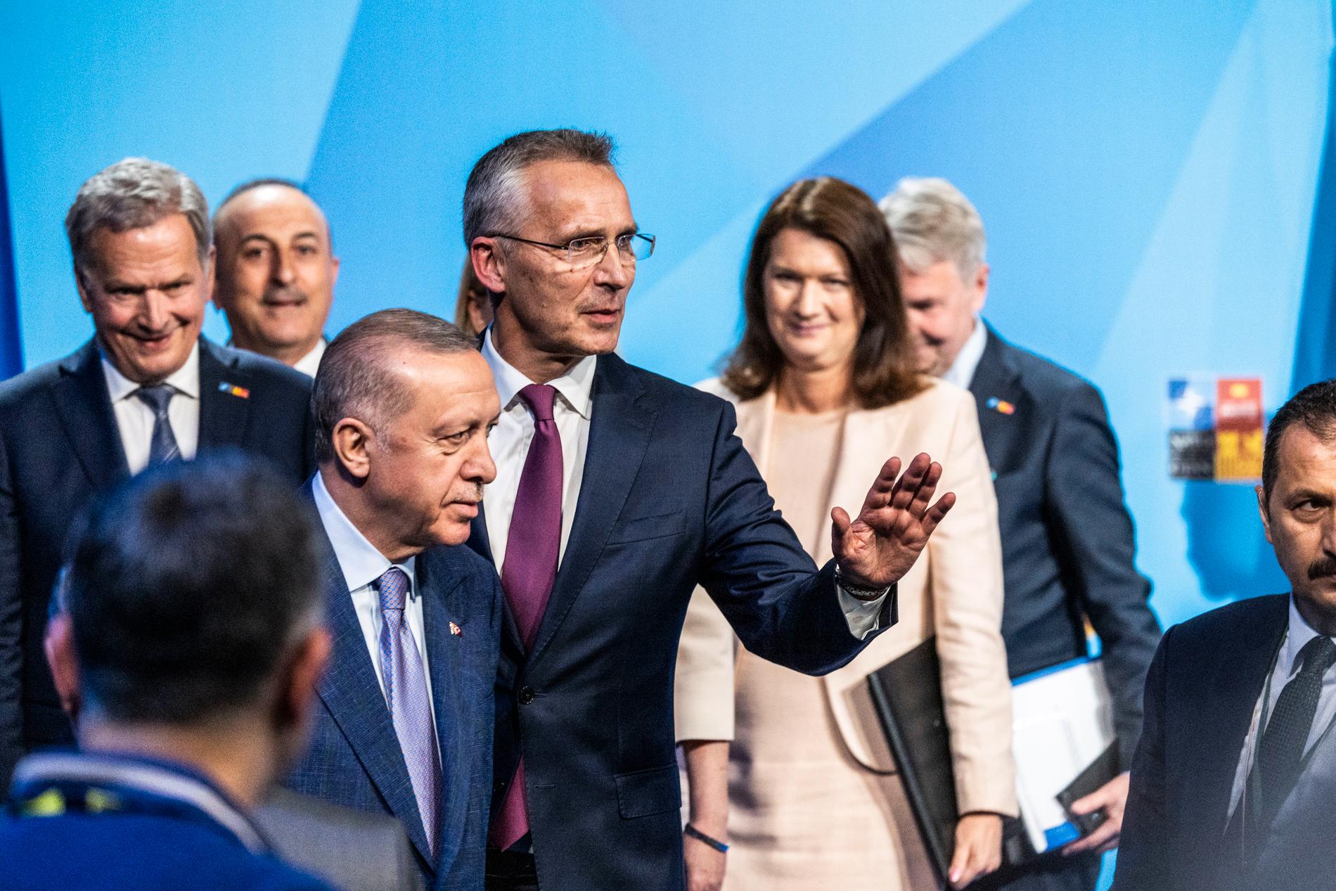 NATO Gens gaat naar de inauguratie van Erdogan