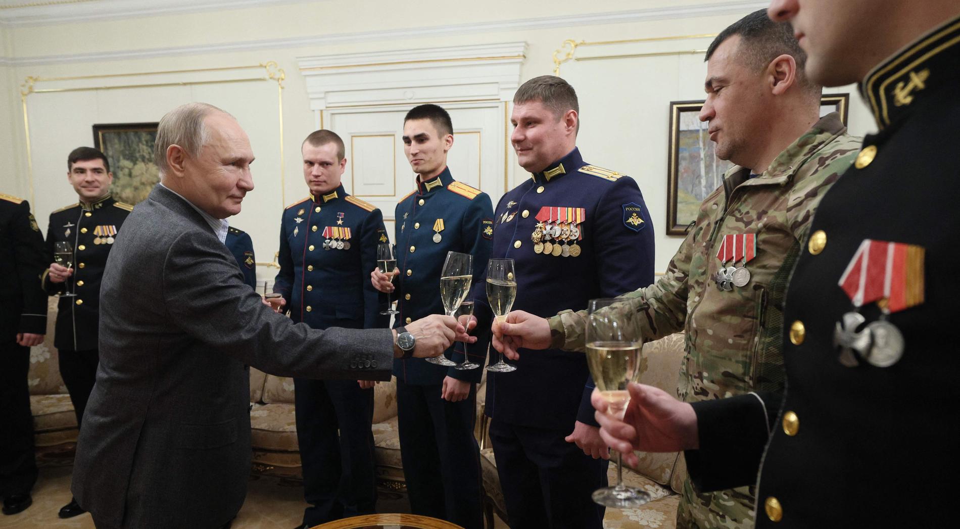 Vladimir Putin Holds Reception for Russian Soldiers after Deadly New Year’s Attacks in Ukraine