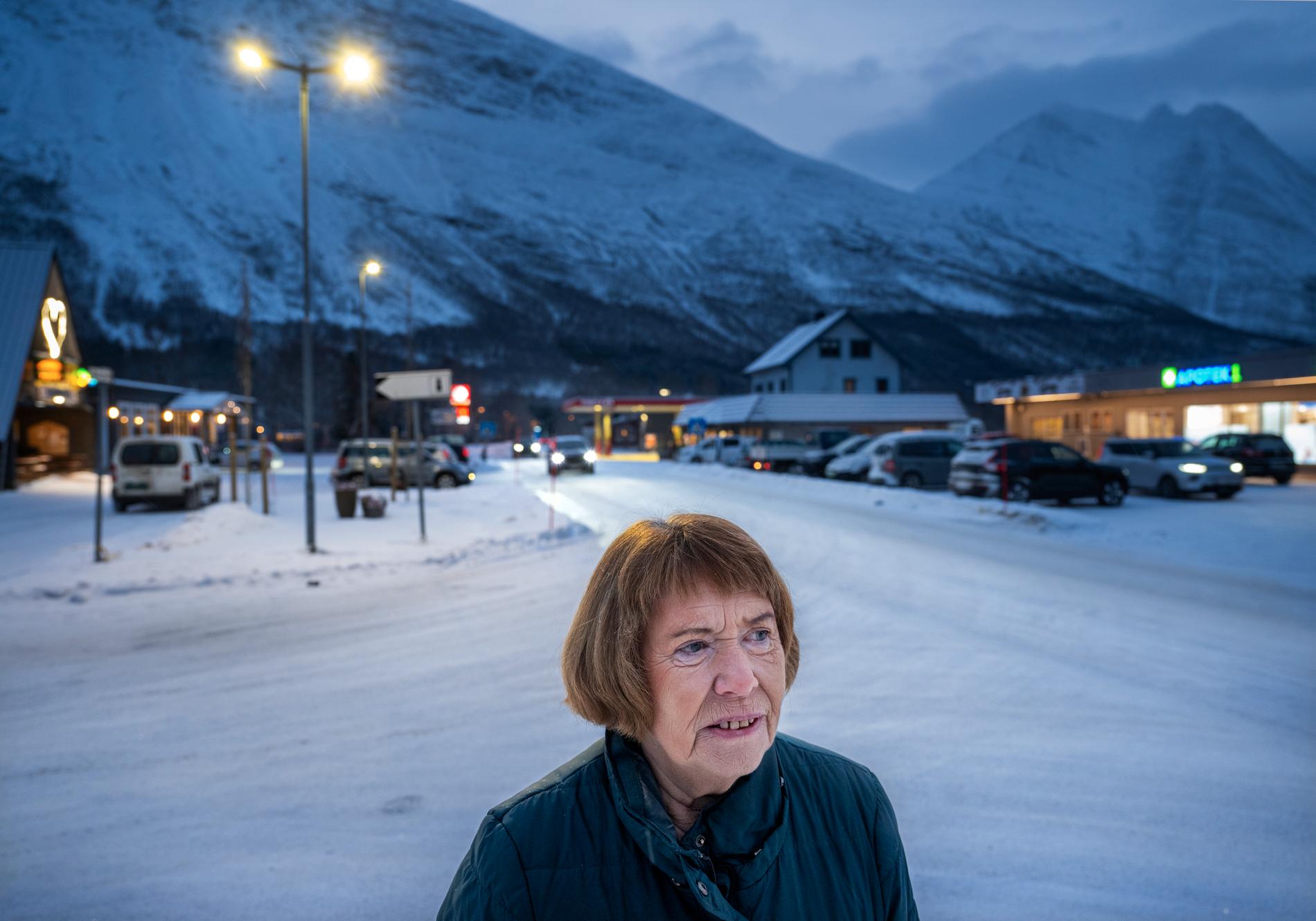 Ap Senior Gunda from Balsfjord takes a broiler settlement: – no work experience