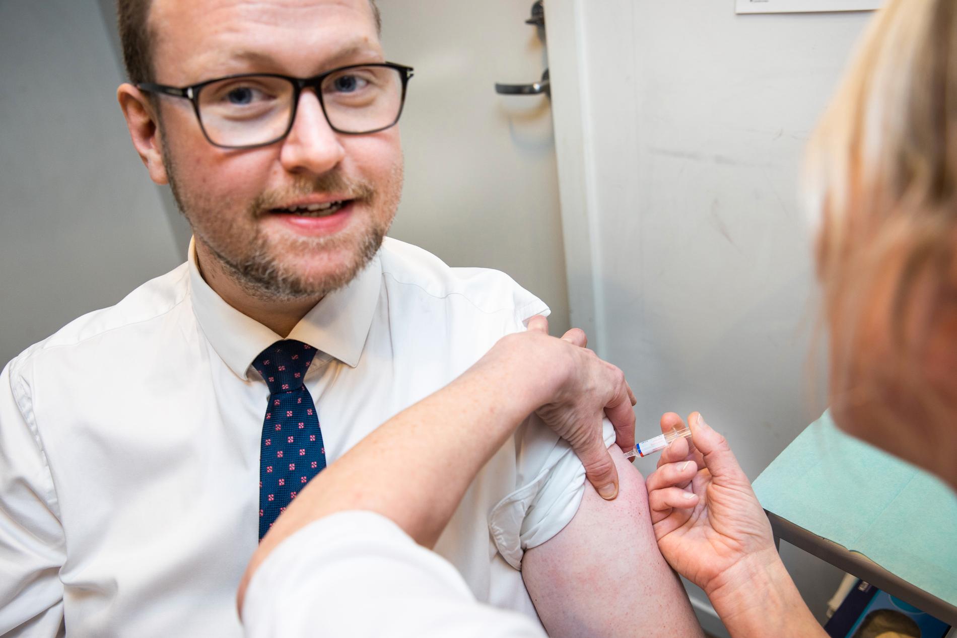 VACCINED MAN: Erlend Svardal Boy took VG when he was vaccinated earlier this year. 