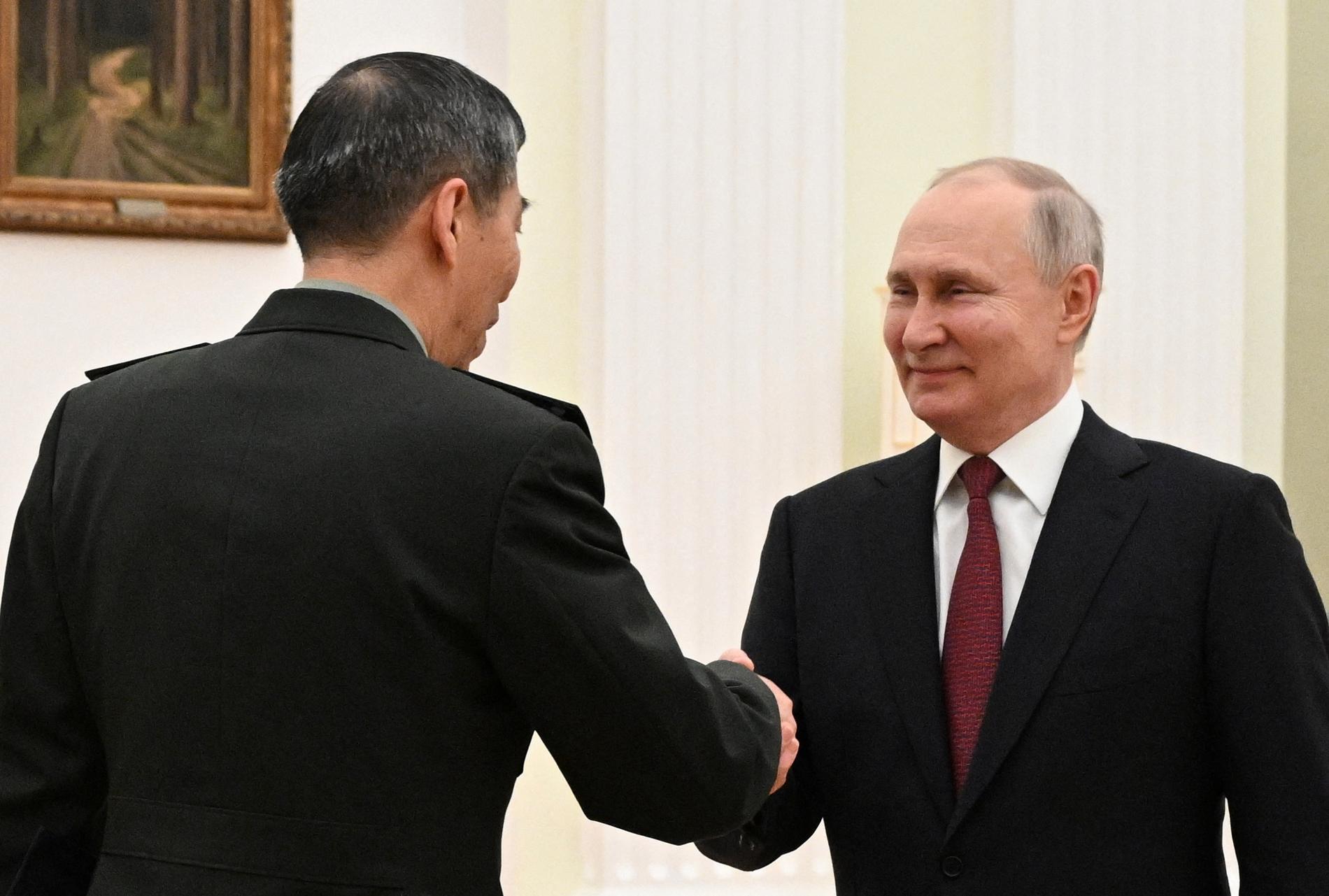 La Cina è disposta a cooperare di più con la Russia