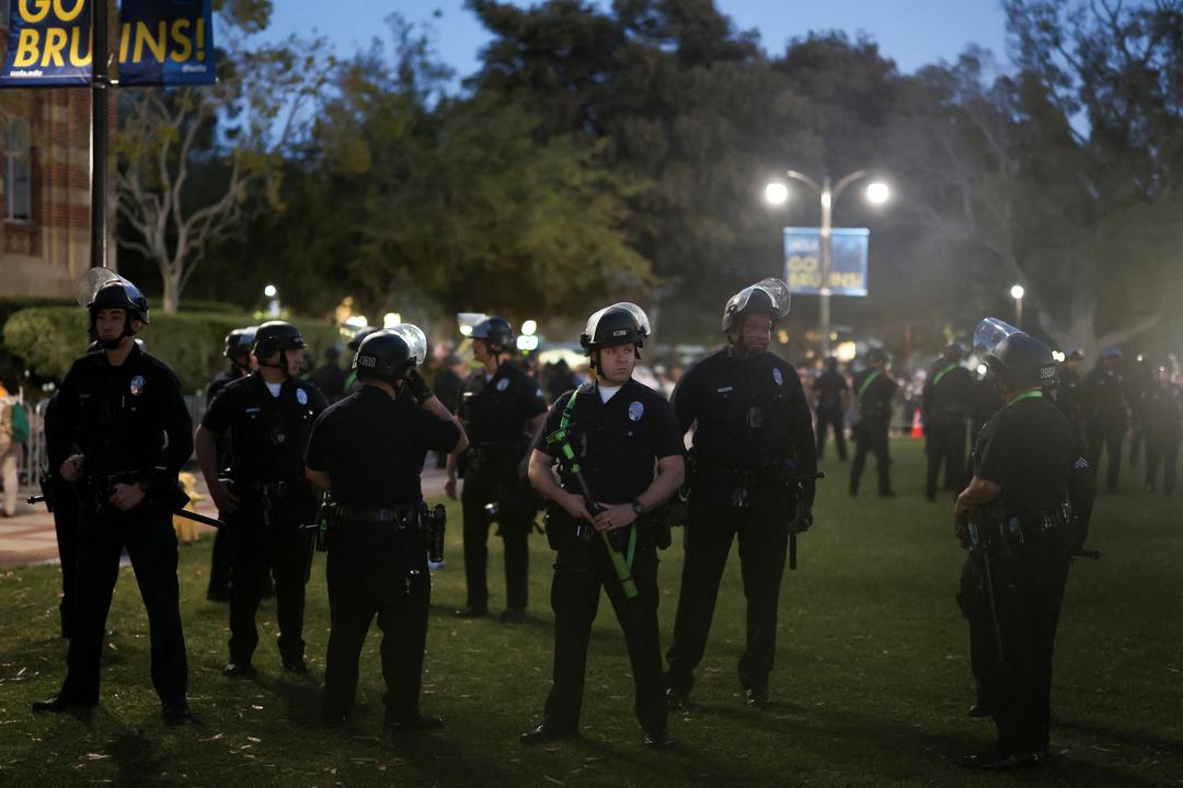 Los Angeles-politiet fjerner Palestina-leiren