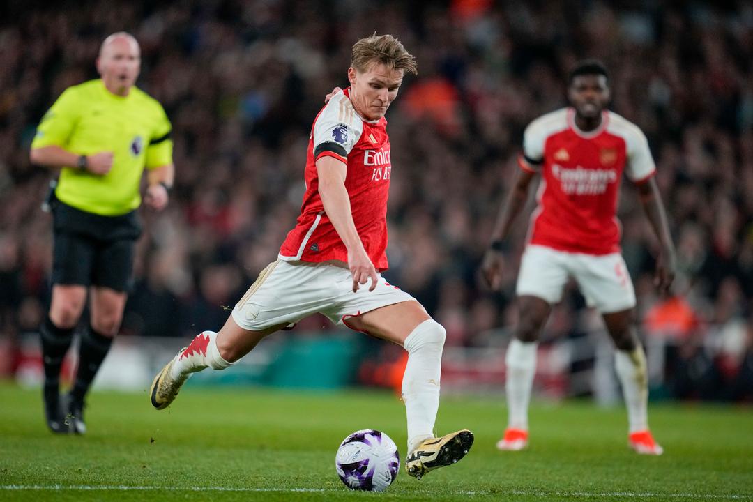 Ødegaard-magi da Arsenal ydmyket Chelsea: – Han er utrolig