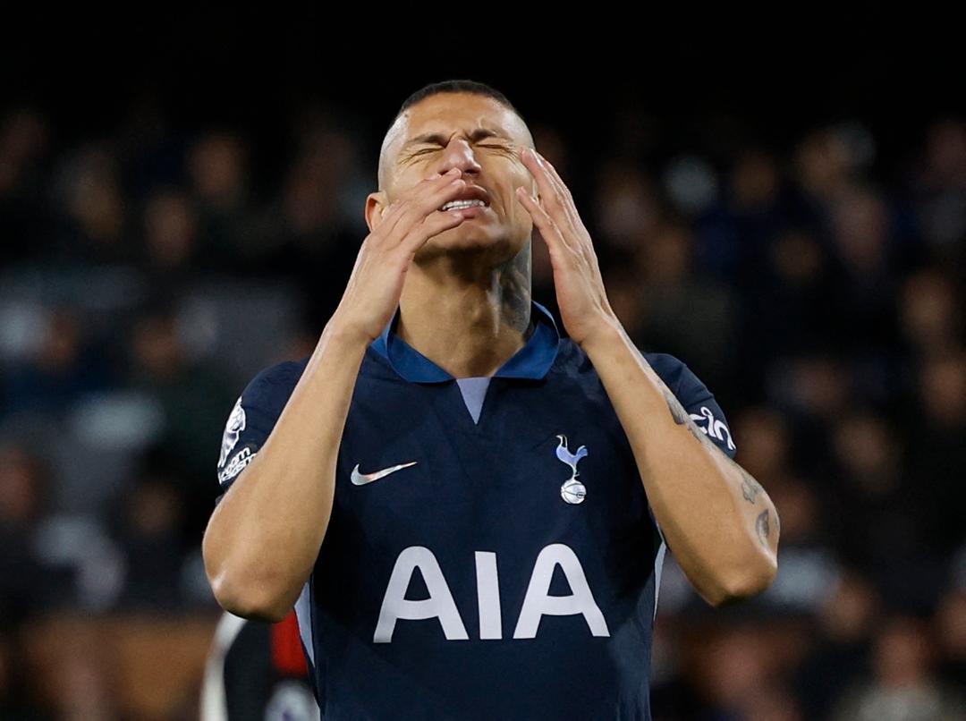 A huge blow for Tottenham in the English Premier League – 0-3 smoke for Fulham