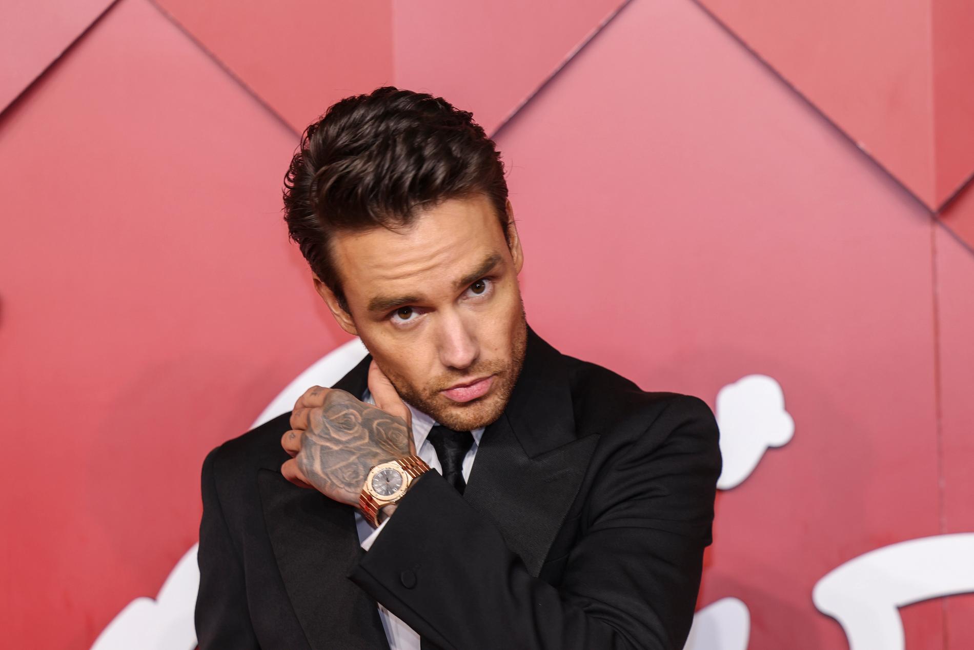 Liam Payne postpones his tour after being hospitalized