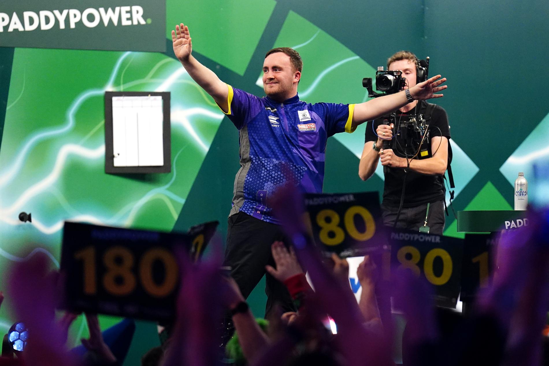 Luke Littler (16) takes England by storm into the quarter-finals of the World Darts Championship