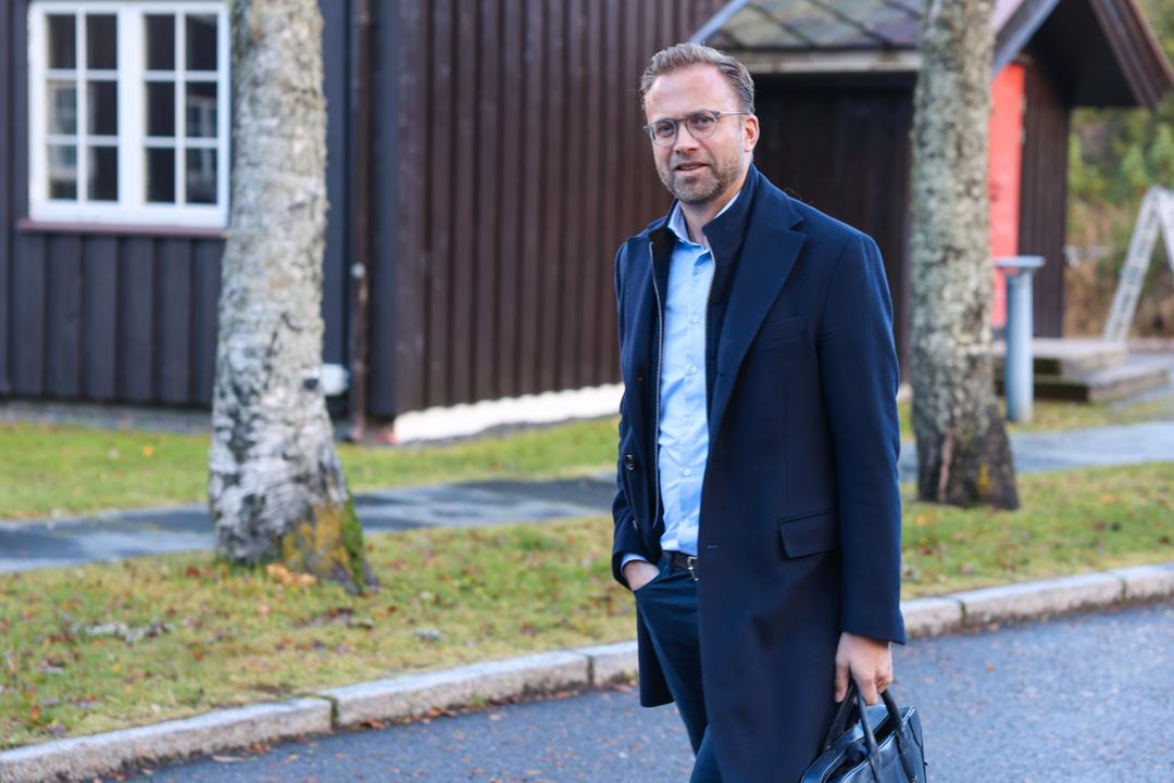 Astrup møter Høyres valgkomité