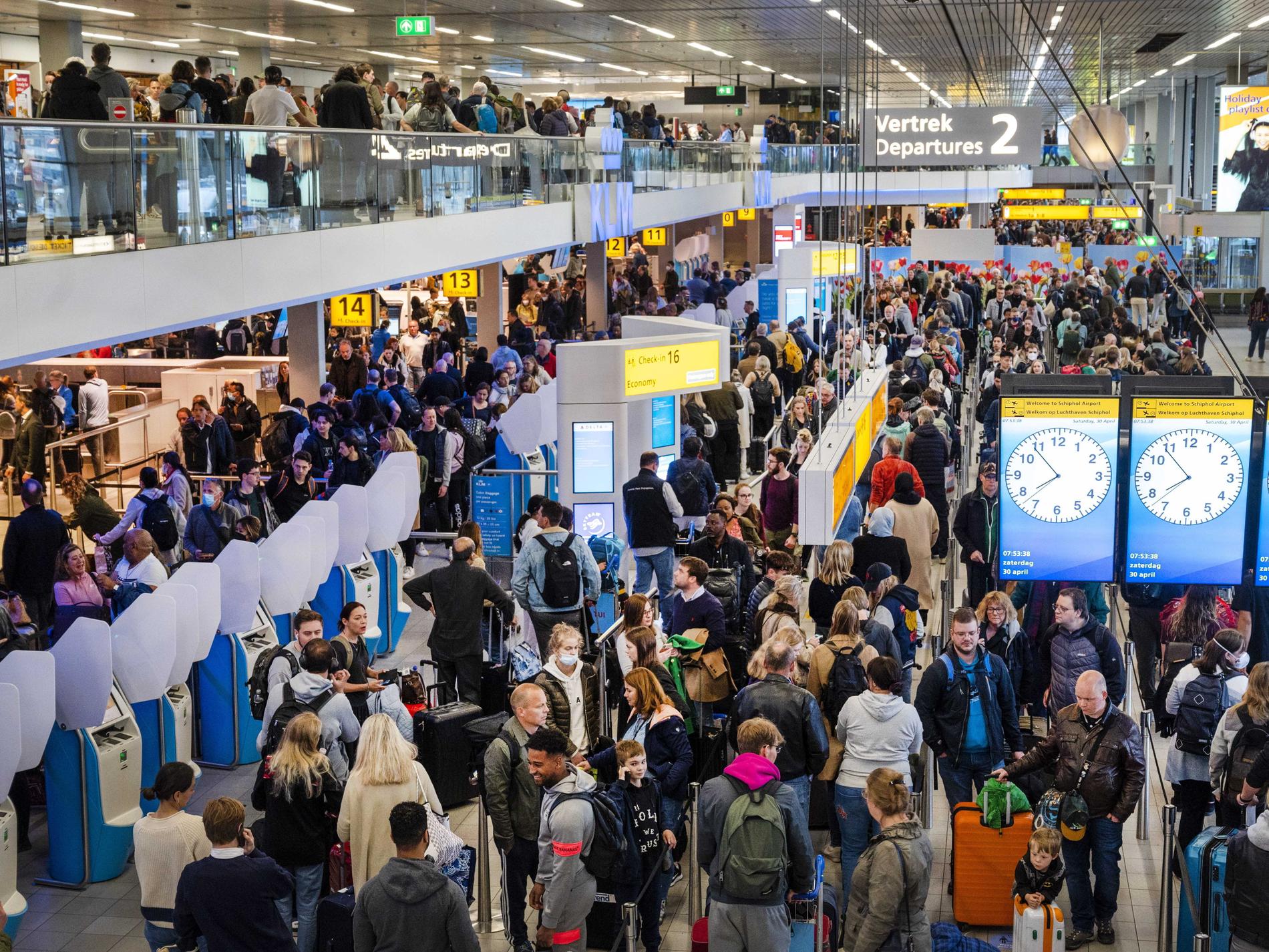 Literatura Alarmante Lima Flyplasskaoset tilspisser seg: Kan få konsekvenser for reisende fra Norge -  VG